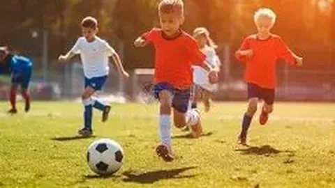 英超激战正酣！曼联与利物浦领跑，四大豪门积分差距仅6分，究竟谁将霸占前五？